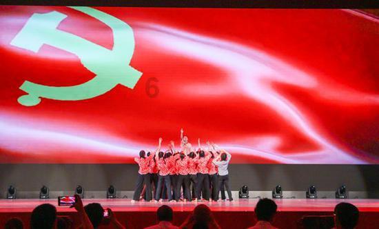 孤狼扛起寸拳界大旗，要打不开是自己没本事，妙峰：敢打就是硬汉